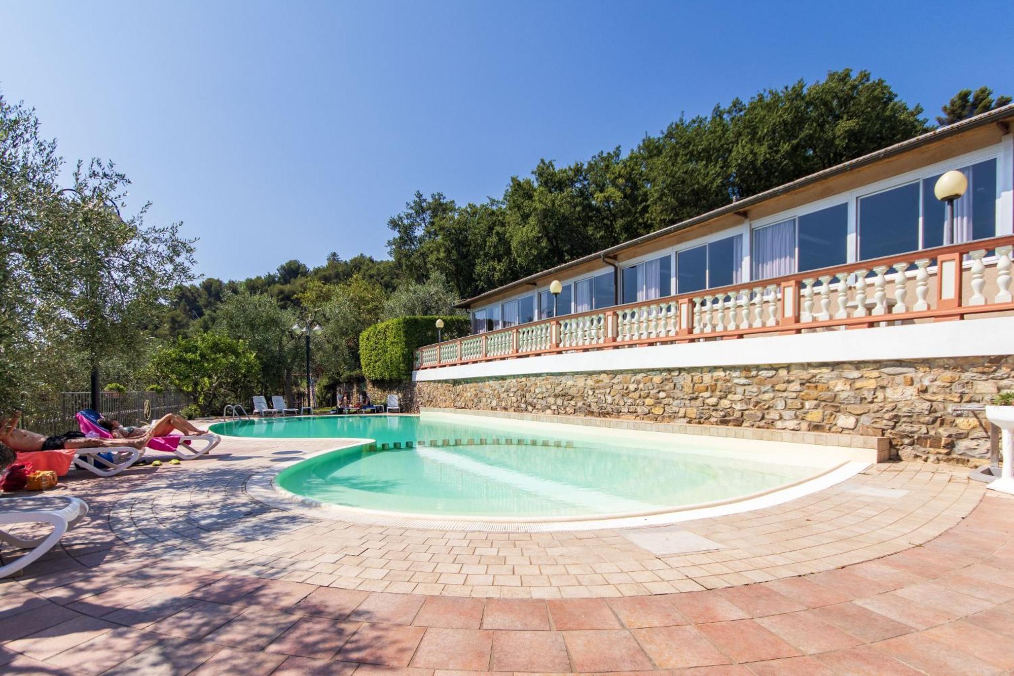 Albergo Ristorante San Matteo San Bartolomeo Al Mare Exterior foto